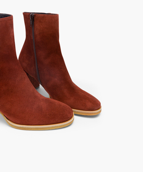 Rust sale suede boots